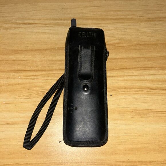 Vintage AT&T 3812 GoPhone Compact Wireless Cellular Cell Phone Untested - Picture 2 of 6